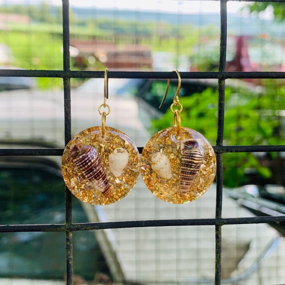 Handmade✨COAST CHARM Circular Shell Earrings